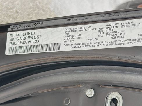 Used 2023 Jeep Grand Wagoneer Series III w/ Rear Seat Video Group 1 AWD/4WD image 44