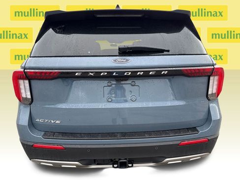 New 2026 Ford Explorer Active w/ Active Comfort Package image 13