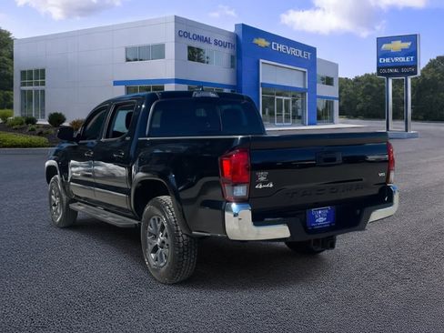 Used 2023 Toyota Tacoma SR5 image 4