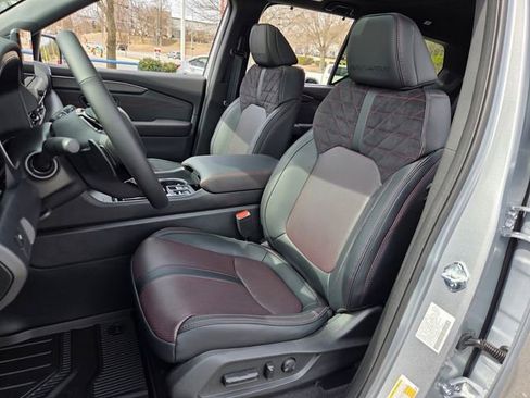 New 2026 Honda Pilot Black Edition image 8