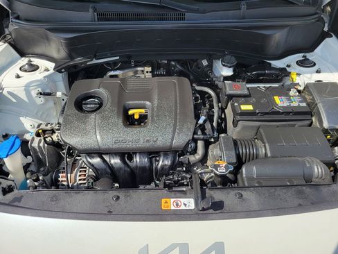Used 2024 Kia Seltos EX AWD/4WD image 23