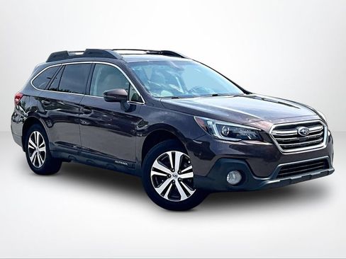 Used 2019 Subaru Outback 2.5i Limited w/ Popular Package #2 AWD/4WD image 13