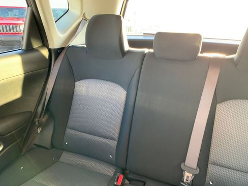 Used 2025 Kia Soul LX w/ LX Technology Package image 37