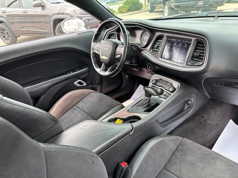 Used 2019 Dodge Challenger R/T w/ T/A Package RWD image 12