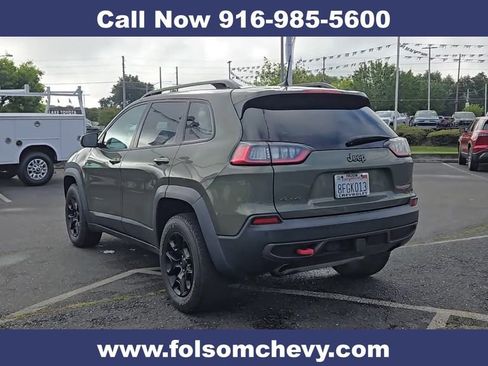Used 2019 Jeep Cherokee Trailhawk w/ Trailer Tow Group AWD/4WD image 9