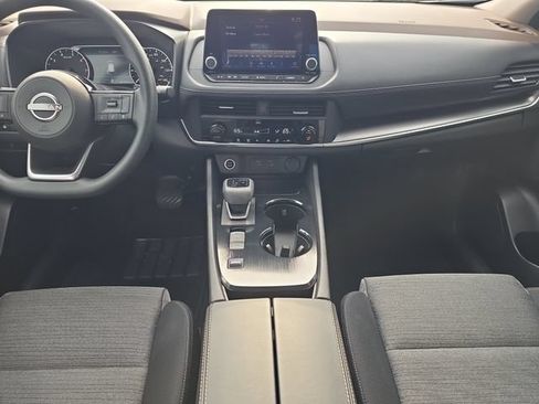 Certified 2023 Nissan Rogue SV FWD image 14