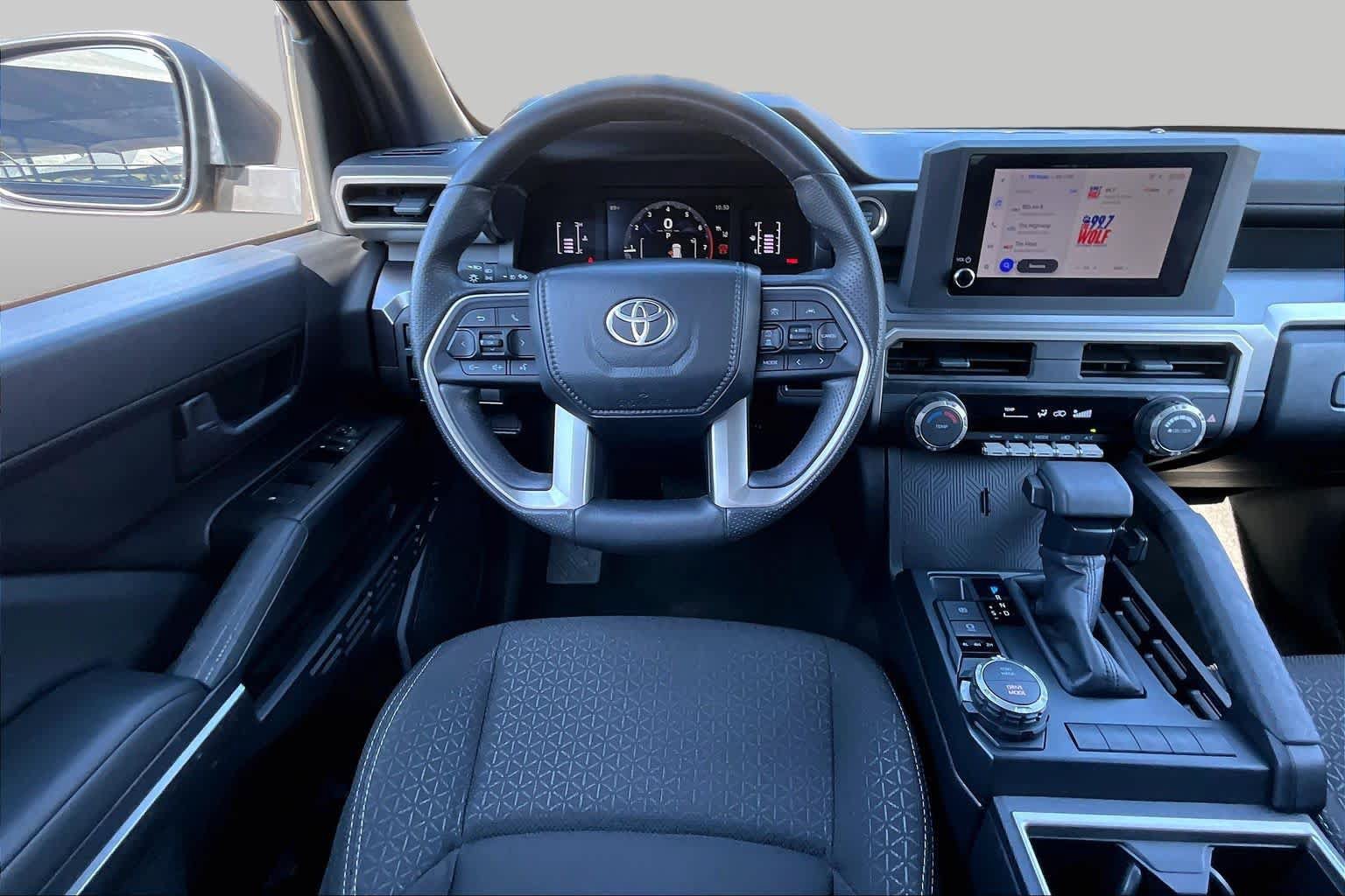 Used 2026 Toyota 4Runner SR5 AWD/4WD image 5
