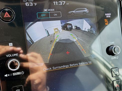 Used 2025 Subaru Outback Premium image 23