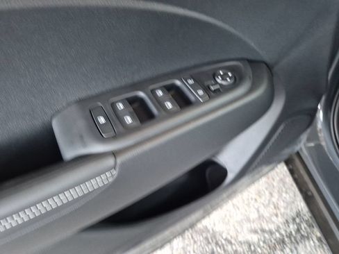 New 2026 Hyundai Venue SEL FWD image 13