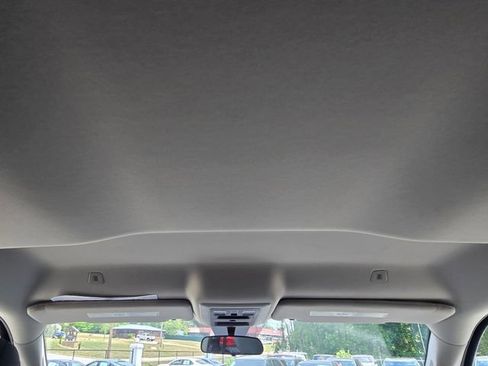 Used 2017 RAM 2500 Tradesman w/ Chrome Appearance Group AWD/4WD image 38