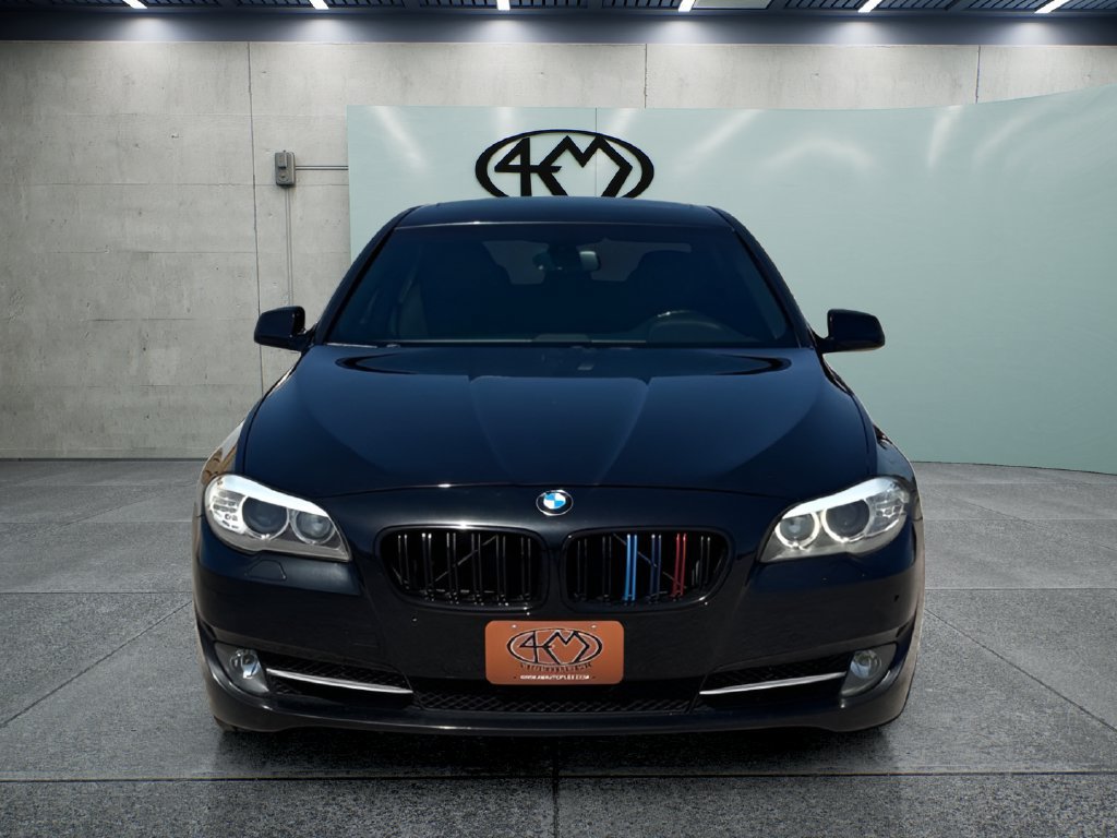 Used 2012 BMW 535i xDrive Sedan AWD/4WD image 9