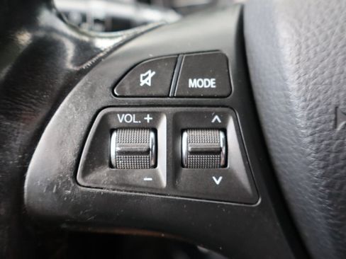 Used 2011 Suzuki Kizashi SE AWD/4WD image 29