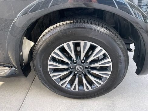 Used 2023 Nissan Armada SL w/ Midnight Edition Package AWD/4WD image 22