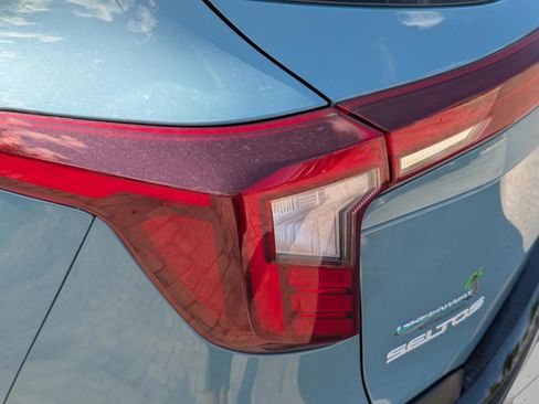 Certified 2024 Kia Seltos SX w/ SX Sunroof Package image 20