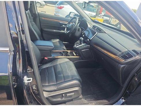 Used 2022 Honda CR-V Touring image 19