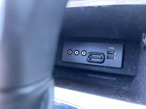 Used 2015 Lincoln MKX AWD w/ Equipment Group 102A image 32