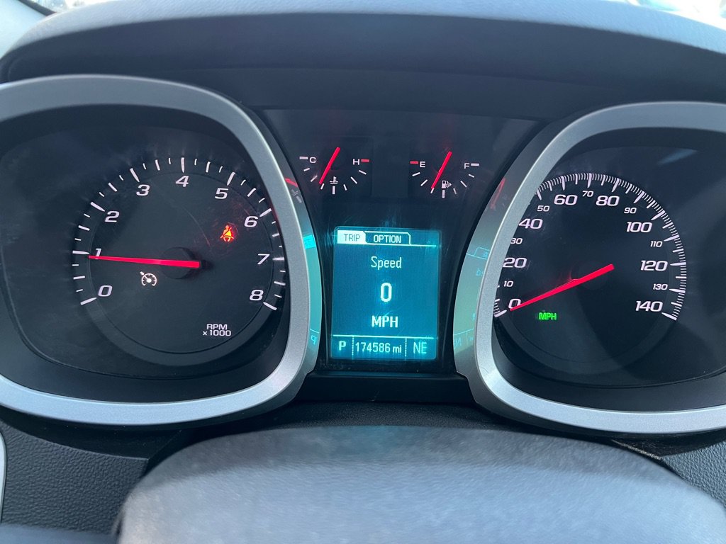 Used 2013 Chevrolet Equinox LT AWD/4WD image 21