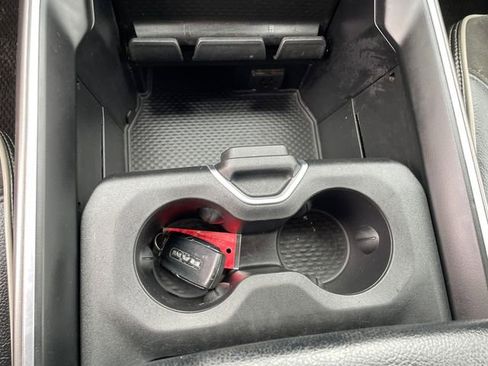 Used 2022 RAM 2500 Laramie w/ Night Edition image 35