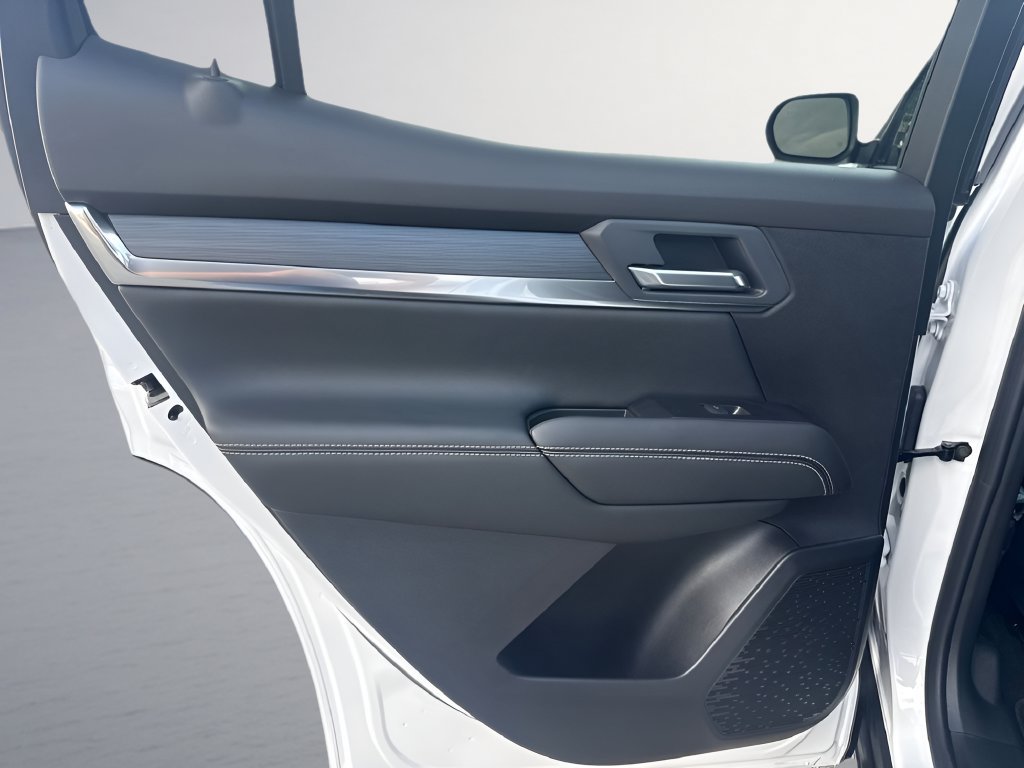 New 2027 GMC Terrain Elevation FWD image 28