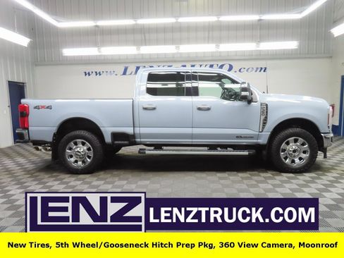 Used 2025 Ford F350 Lariat image 1