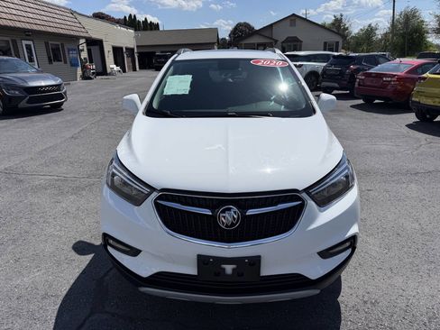 Used 2020 Buick Encore Sport Touring AWD/4WD image 9