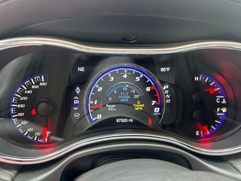 Used 2020 Jeep Grand Cherokee SRT AWD/4WD image 10