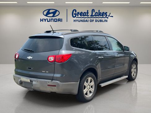 Used 2011 Chevrolet Traverse LT w/ Personal Connectivity Package AWD/4WD image 5