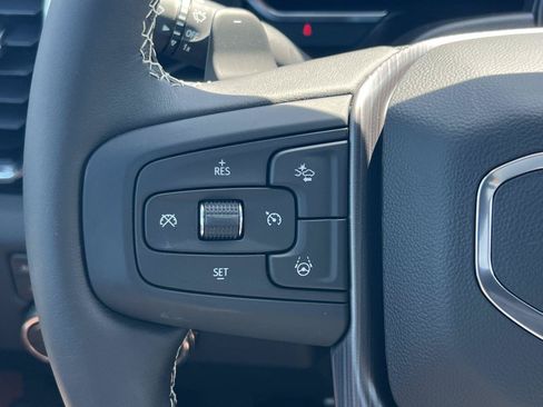 New 2026 GMC Sierra 1500 Denali Ultimate w/ LPO, Black Badging Package AWD/4WD image 13