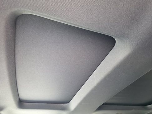 Used 2019 Ford Explorer XLT w/ Equipment Group 202A FWD image 22