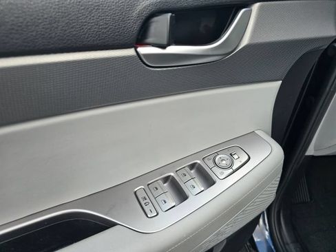 Used 2021 Hyundai Palisade SEL FWD image 12