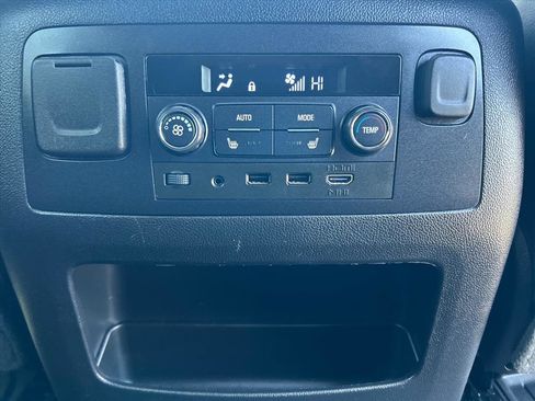 Used 2020 GMC Yukon XL Denali w/ Denali Ultimate Package image 24