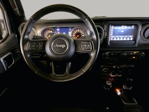 Used 2021 Jeep Gladiator Sport AWD/4WD image 5