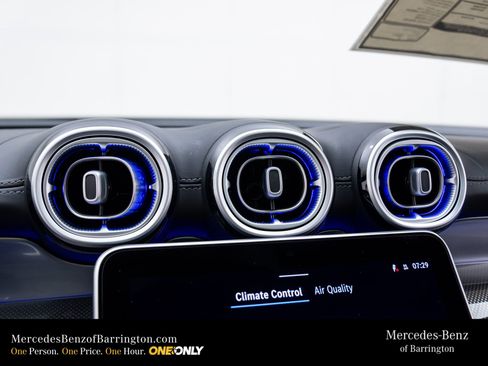New 2026 Mercedes-Benz GLC 300 4MATIC image 32