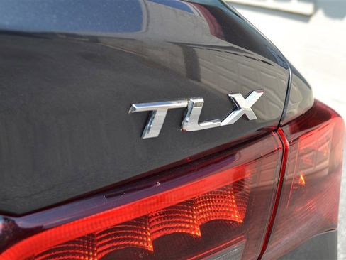 Used 2015 Acura TLX V6 w/ Technology Package image 40