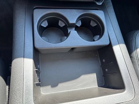 Used 2014 Chevrolet Tahoe LT RWD image 18
