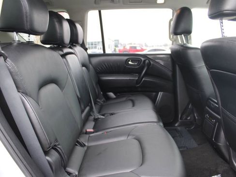Used 2021 Nissan Armada SV image 20