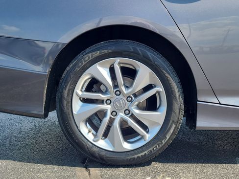 Used 2019 Honda Accord LX image 10