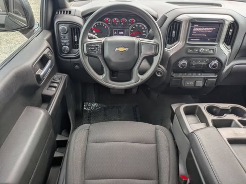 Used 2023 Chevrolet Silverado 1500 Custom AWD/4WD image 15