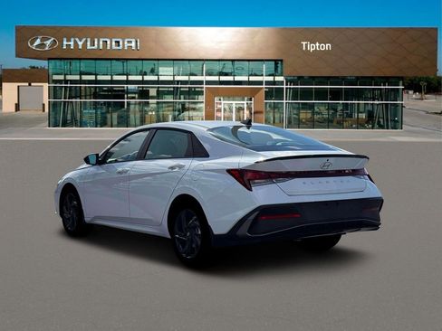 New 2026 Hyundai Elantra Sport FWD image 5