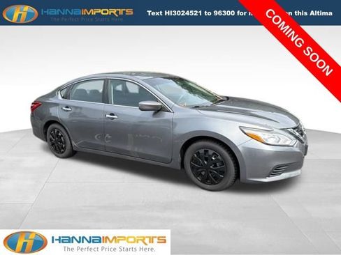 Used 2017 Nissan Altima 2.5 S w/ Power Driver Seat Package FWD image 1