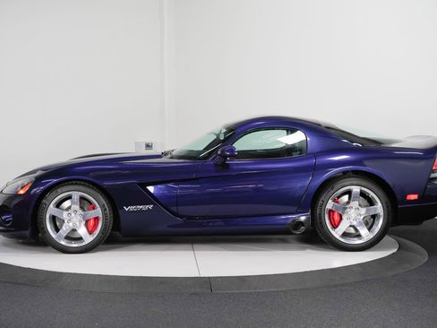 Used 2008 Dodge Viper SRT-10 image 7