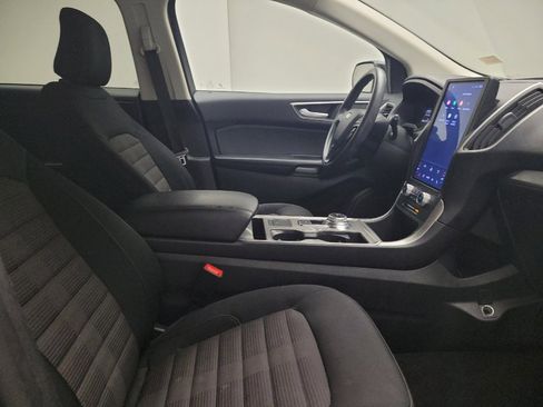 Used 2023 Ford Edge SEL image 21