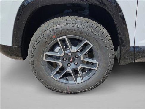New 2026 GMC Terrain AT4 AWD/4WD image 10
