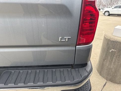 Used 2025 Chevrolet Silverado 1500 LT image 35