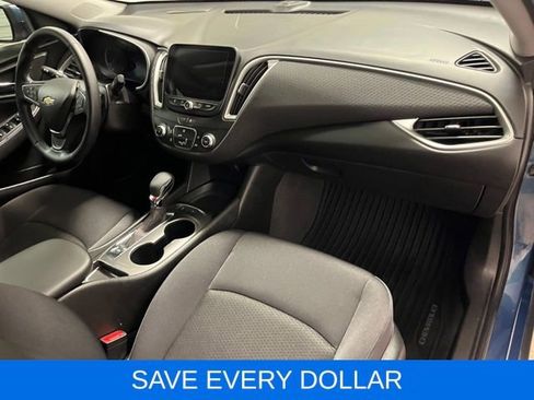 Used 2024 Chevrolet Malibu RS FWD image 15