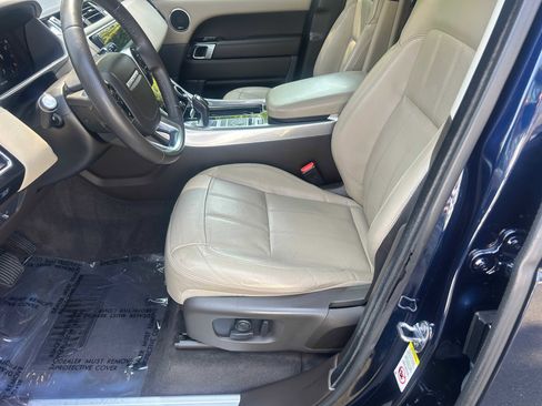 Used 2020 Land Rover Range Rover Sport HSE AWD/4WD image 9
