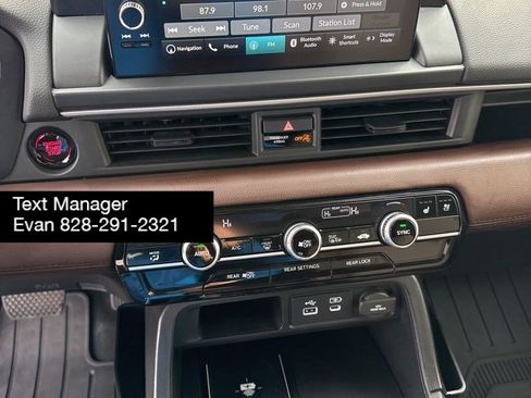 Used 2025 Honda Pilot Elite image 28