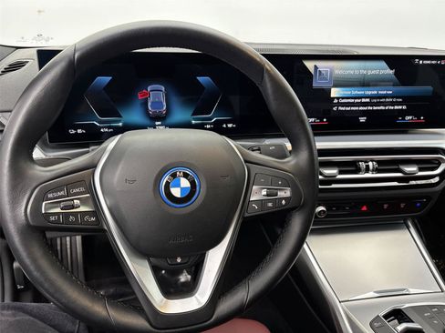 Certified 2023 BMW i4 eDrive35 w/ Premium Package RWD image 22