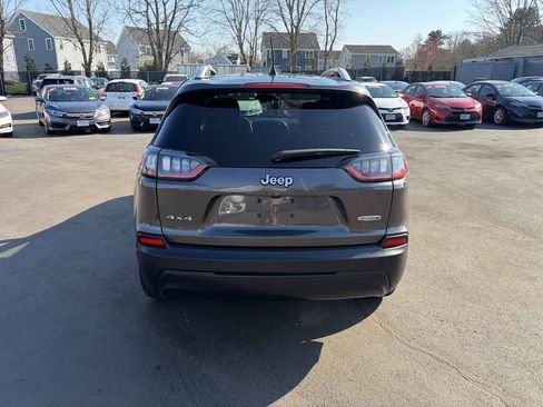 Used 2020 Jeep Cherokee Latitude Plus w/ Cold Weather Group image 4