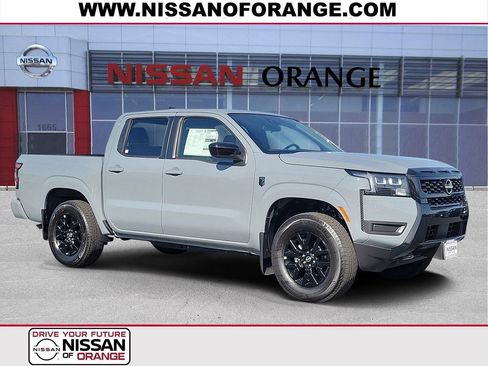 New 2026 Nissan Frontier SV w/ Tow Package AWD/4WD image 1